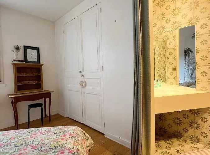 Chambre Confortable Chez Particulier Avec Salle De Bain Privee
